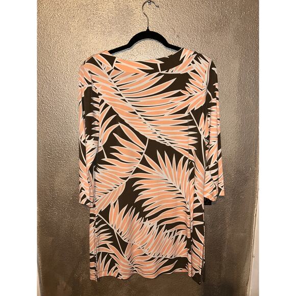 Tommy Bahama Resort Vacation Comfort V-neck Tropical Palm 3/4 Sleeves Dress - Picture 4 of 7
